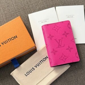 LV Taigarama Fuchsia Monogram
